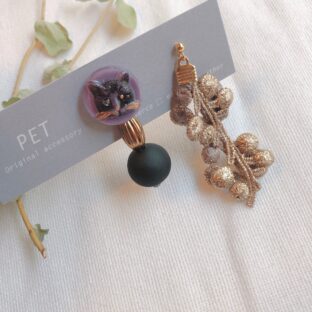 チェコ猫ガラス【黒猫】（ピアス・イヤリング）