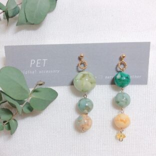 マーブルガラスボール【green】（ピアス・イヤリング）